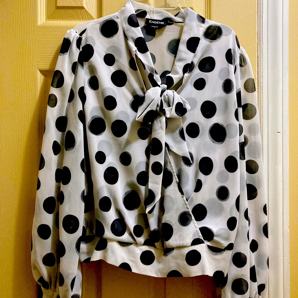 Cute blouse